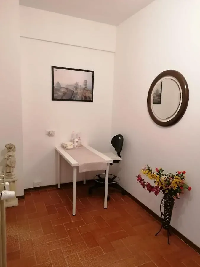 Casa Doina Airport Apartment Pisa