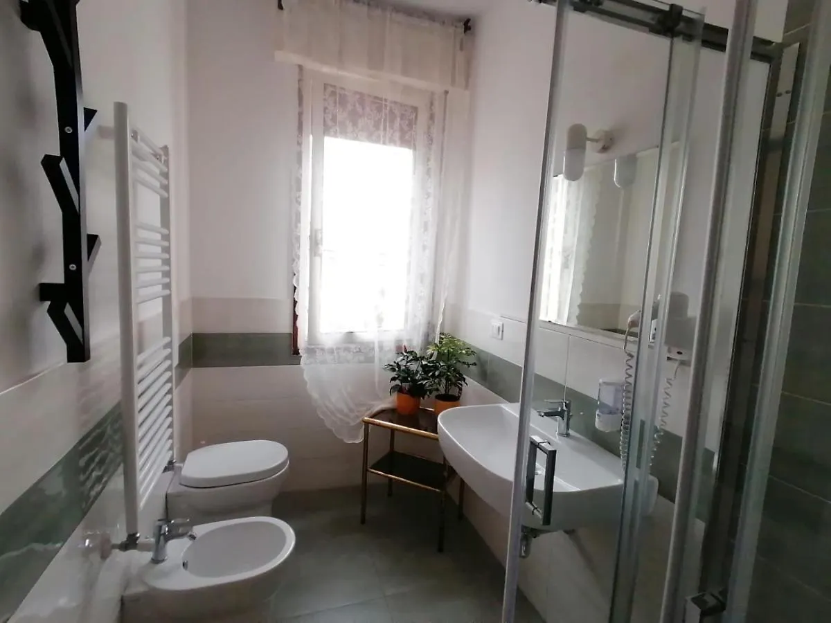 Casa Doina Airport Apartment Pisa 0*,  Italy